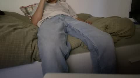 wilddesire18 online show from December 22, 4:04 pm