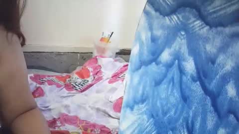 Snapshot of wildflower2006 chatting on September 28, 11:43 pm wildflower2006 online show from September 28, 11:43 pm