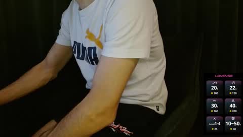 Snapshot of wildjerk91 chatting on October 22, 8:52 pm wildjerk91 online show from October 22, 8:52 pm