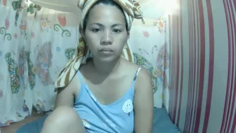 wildpoohkhaye online show from March 11, 3:48 am