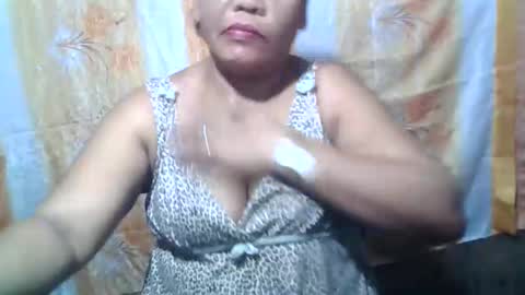 wildveron_205 online show from October 21, 12:33 am