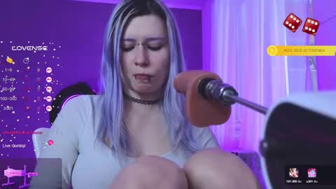 Your virtual girlfriend online show from February 14, 7:49 am