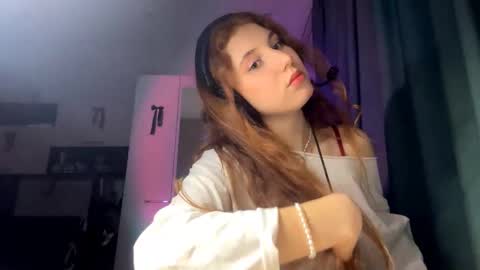 Snapshot of willeneroediger chatting on February 6, 2:42 pm Alice online show from February 6, 2:42 pm