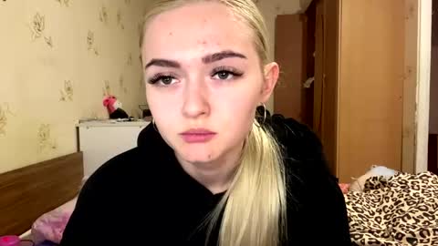 Sophia online show from April 24, 4:42 pm