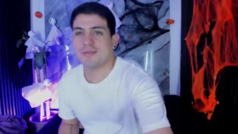 William Steel online show from October 25, 5:15 am