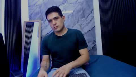 William Steel online show from November 29, 3:42 am