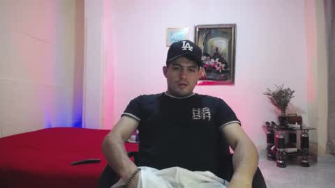 William Steel online show from January 8, 3:14 pm