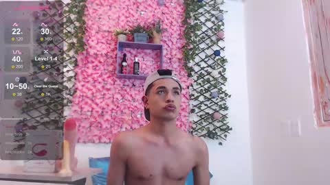 willians__ online show from November 5, 4:45 am