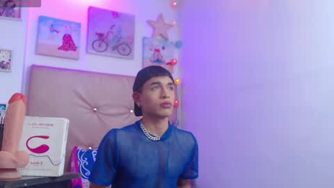 willians__ online show from November 18, 3:56 am