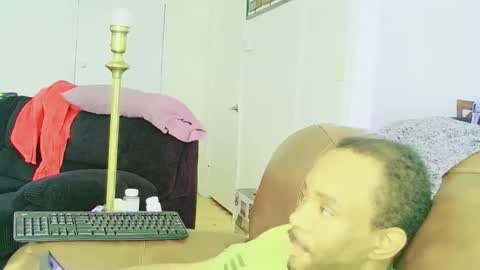 YaBoyTJ online show from December 22, 3:53 pm