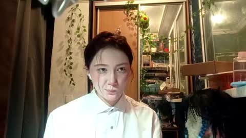 Snapshot of willodeanheitner chatting on January 31, 8:18 pm Phoebe online show from January 31, 8:18 pm