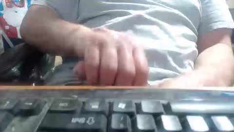 Snapshot of willowstick chatting on April 21, 10:56 pm DrainMyBalls online show from April 21, 10:56 pm