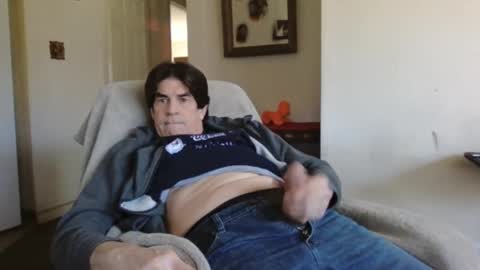 Snapshot of willtie26 chatting on March 11, 7:14 pm willtie26 online show from March 11, 7:14 pm