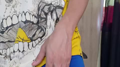 willy_veins online show from April 10, 6:34 pm