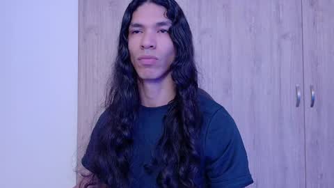 willy_veins online show from April 13, 7:08 pm