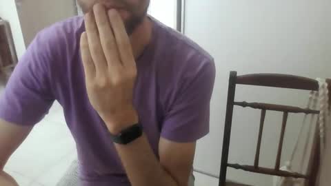 Snapshot of willyturin chatting on November 4, 3:00 pm willyturin online show from November 4, 3:00 pm