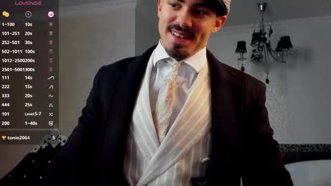 WilsonJules online show from October 13, 4:34 am