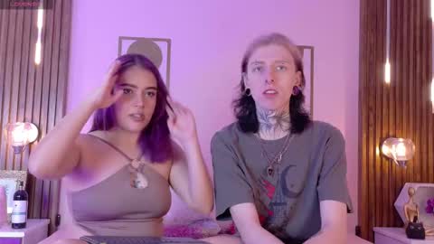 Snapshot of winchester_hanna chatting on February 9, 4:27 am Winchester Hanna online show from February 9, 4:27 am