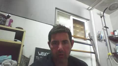 Snapshot of windowpane5 chatting on October 12, 4:28 pm windowpane online show from October 12, 4:28 pm