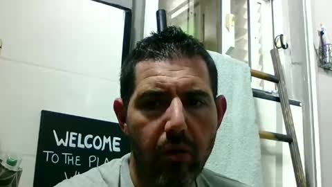 Snapshot of windowpane5 chatting on November 20, 11:26 pm windowpane online show from November 20, 11:26 pm