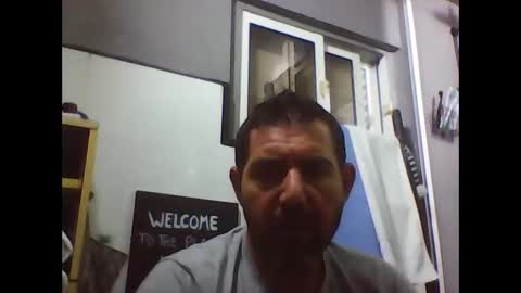 Snapshot of windowpane5 chatting on December 2, 7:42 pm windowpane online show from December 2, 7:42 pm