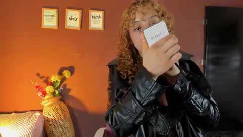 Wini Fer online show from November 22, 12:26 pm