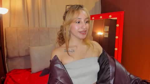 Snapshot of wini_fer chatting on January 12, 4:45 pm Wini Fer online show from January 12, 4:45 pm