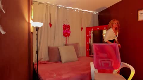 Snapshot of wini_fer chatting on February 11, 1:05 pm Wini Fer online show from February 11, 1:05 pm