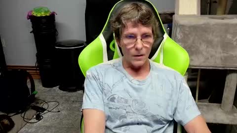 wirehead1970 online show from November 19, 2:22 am