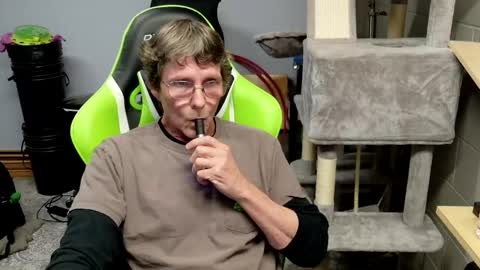 wirehead1970 online show from November 21, 10:30 pm