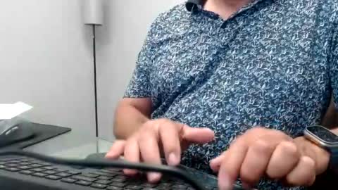 Snapshot of wisanonymousman chatting on July 8, 10:25 pm Wisa Randy online show from July 8, 10:25 pm
