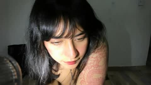 Snapshot of witch_3333 chatting on July 14, 6:46 pm witch_3333 online show from July 14, 6:46 pm