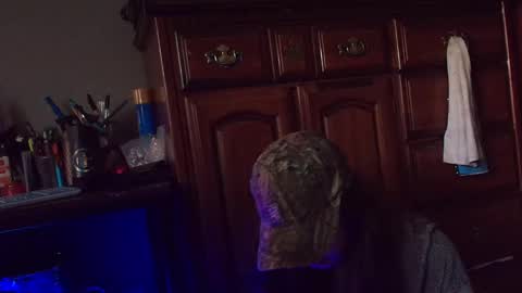 witchbitchmommy online show from April 8, 11:32 am