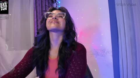    Luna Violeta  A r t i s t  online show from December 5, 12:08 am