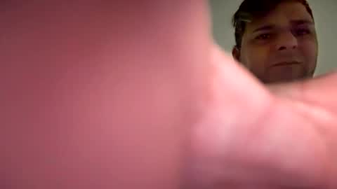 Snapshot of witebull83 chatting on February 1, 8:35 am Witebull online show from February 1, 8:35 am