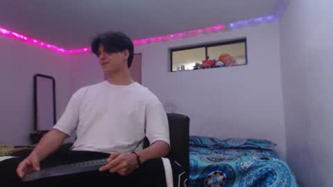 Ken online show from February 7, 2:26 am