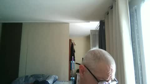 Snapshot of wixer1970 chatting on June 29, 11:21 am wixer1970 online show from June 29, 11:21 am