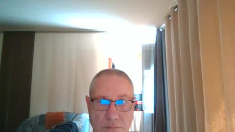 Snapshot of wixer1970 chatting on July 5, 12:12 pm wixer1970 online show from July 5, 12:12 pm
