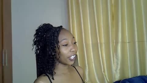 girlie o online show from February 26, 8:59 am