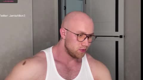 Snapshot of wlademarbergs chatting on October 18, 9:21 am Wlademar online show from October 18, 9:21 am