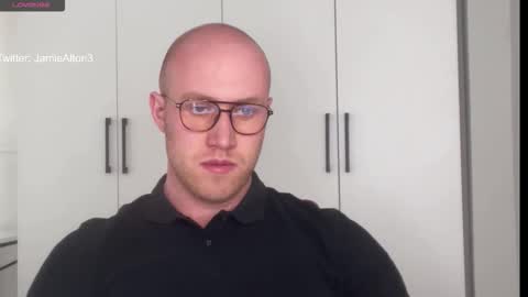 Wlademar online show from March 3, 5:57 am