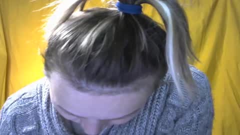 wleslymosw online show from February 20, 8:14 pm