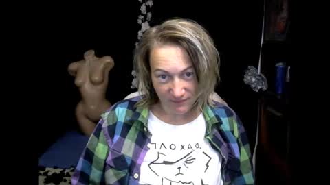 wleslymosw online show from September 25, 8:40 am