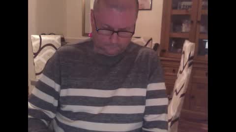 Snapshot of wobble444 chatting on June 8, 10:54 pm wobble444 online show from June 8, 10:54 pm