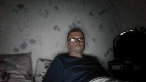 Snapshot of wobble444 chatting on July 22, 1:30 am wobble444 online show from July 22, 1:30 am
