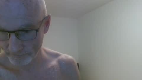 Amadeus Mozart online show from November 25, 11:16 pm