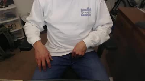 Snapshot of wolfie0717 chatting on December 30, 7:59 am wolfie0717 online show from December 30, 7:59 am