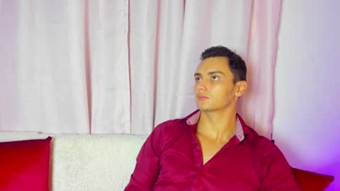 Andrew online show from June 19, 11:47 am