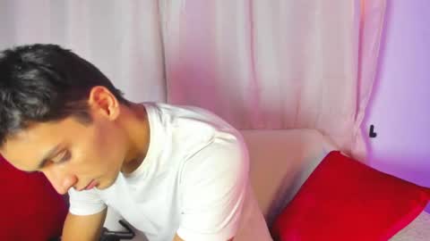 Andrew online show from July 28, 2:13 pm