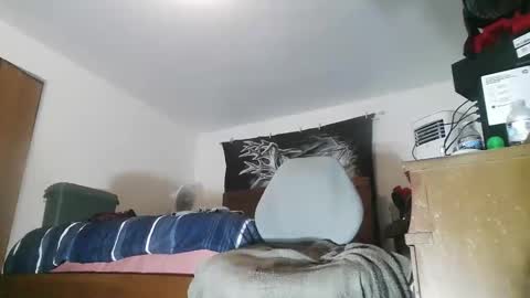 wolfman79 online show from March 10, 11:15 am